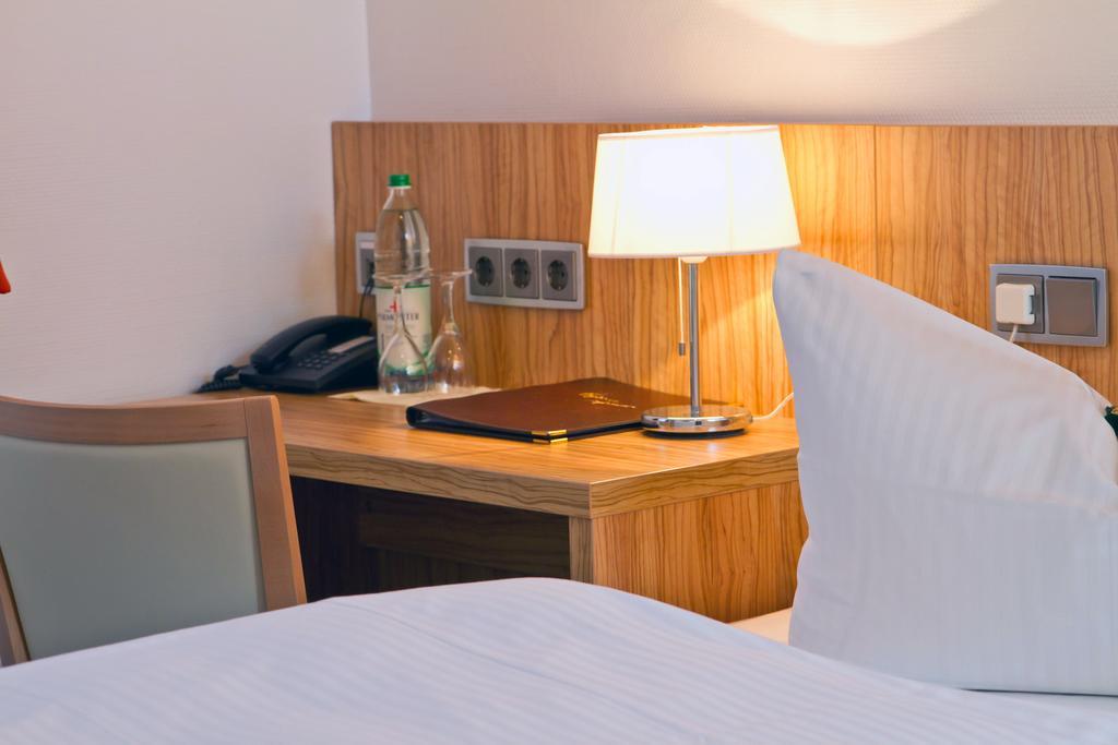 Hotel Schaper Celle Chambre photo